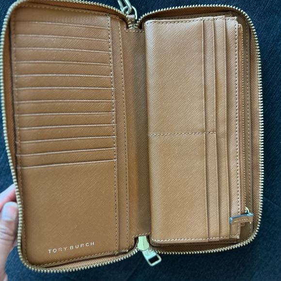 Tory Burch Emerson Brown Saffiano Leather Wristlet Wallet - Picture 4 of 6